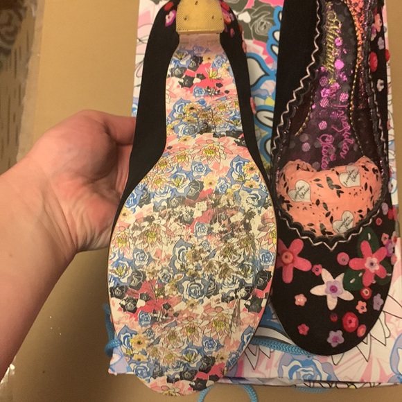 Irregular Choice Phoenix faux suede and felt heels sz 42 - Picture 5 of 6